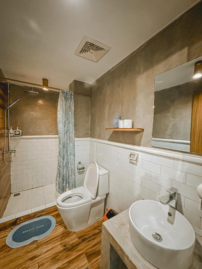 Outpost Hostel - Coron Εξωτερικό φωτογραφία